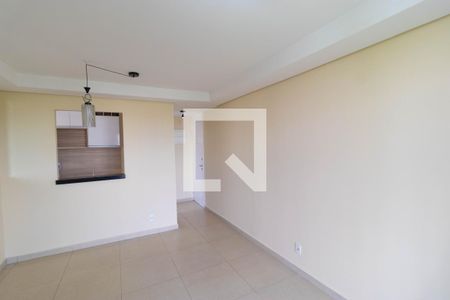 Sala de apartamento para alugar com 3 quartos, 62m² em Jardim Ipaussurama, Campinas