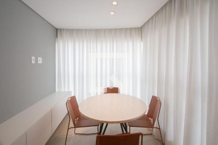 Sala de apartamento para alugar com 1 quarto, 50m² em Jardim das Acacias, São Paulo