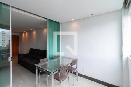 Varanda da sala de apartamento para alugar com 3 quartos, 150m² em Castelo, Belo Horizonte