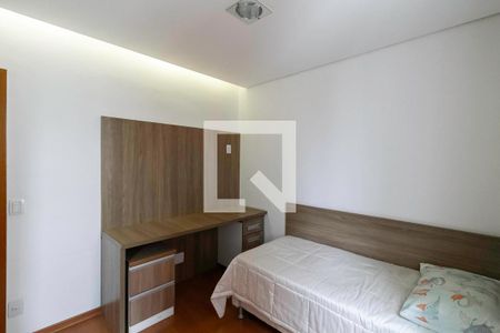 Quarto de apartamento para alugar com 3 quartos, 150m² em Castelo, Belo Horizonte