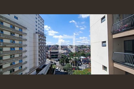 Vista de apartamento à venda com 2 quartos, 63m² em Jardim Henriqueta, Taboão da Serra