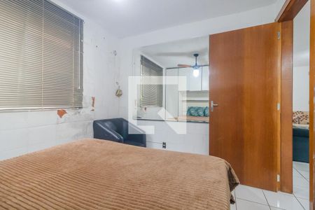 Quarto de apartamento para alugar com 2 quartos, 47m² em Campo Novo, Porto Alegre