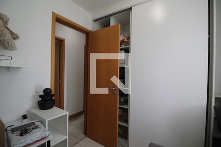 Quarto 1 de apartamento para alugar com 3 quartos, 75m² em Jacarepaguá, Rio de Janeiro