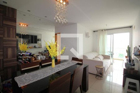 Sala de apartamento para alugar com 3 quartos, 75m² em Jacarepaguá, Rio de Janeiro