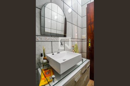 Lavabo de casa à venda com 3 quartos, 170m² em Parque das Nações, Santo André