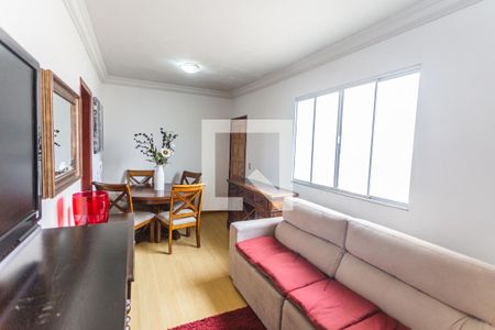 Sala de apartamento à venda com 4 quartos, 70m² em Sagrada Família, Belo Horizonte