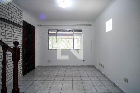 Casa para alugar com 3 quartos, 120m² em Jardim Londrina, São Paulo