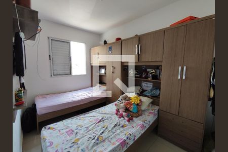 Quarto 2 de apartamento para alugar com 2 quartos, 46m² em Vila Correa, Ferraz de Vasconcelos