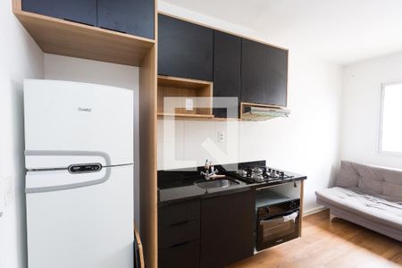 Cozinha de apartamento para alugar com 1 quarto, 24m² em Vila Nova das Belezas, São Paulo