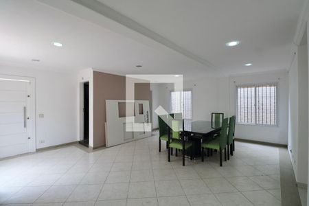 Sala de casa para alugar com 5 quartos, 300m² em Vila Ligya, Guarujá