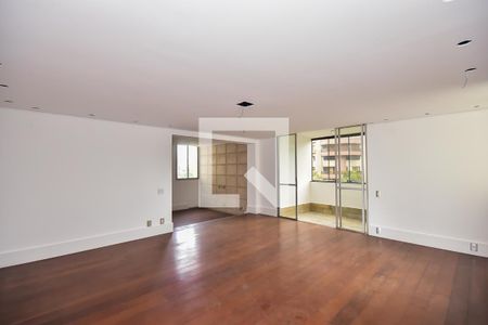 Sala de apartamento à venda com 4 quartos, 176m² em Morumbi, São Paulo