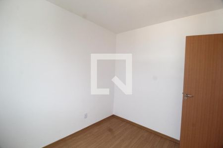 Quarto 1 de apartamento para alugar com 2 quartos, 41m² em Jardim Patricia, Uberlândia