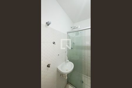 Banheiro Social de apartamento à venda com 1 quarto, 30m² em Vila Lidia, Campinas