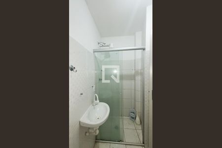 Banheiro Social de apartamento à venda com 1 quarto, 30m² em Vila Lidia, Campinas