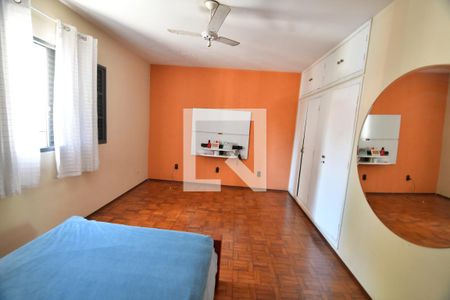 Quarto 1 de casa para alugar com 3 quartos, 150m² em Cambuí, Campinas