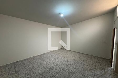 Sala - Dormitório de kitnet/studio para alugar com 1 quarto, 25m² em Jardim Sumare, Ribeirão Preto