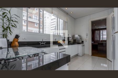 Apartamento à venda com 415m², 4 quartos e 5 vagas