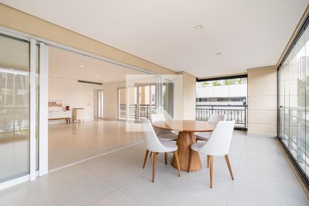 Apartamento à venda com 4 quartos, 456m² em Itaim Bibi, São Paulo