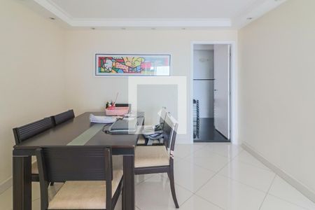 Sala de apartamento para alugar com 3 quartos, 104m² em Jardim Olympia, São Paulo