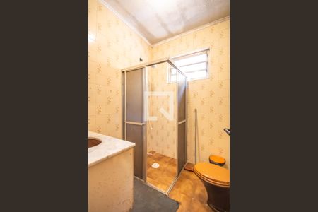 Casa à venda com 274m², 5 quartos e 4 vagas Casa à venda com 274m², 5 quartos e 4 vagasBanheiro 3