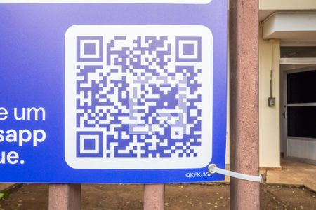 Casa à venda com 274m², 5 quartos e 4 vagas Casa à venda com 274m², 5 quartos e 4 vagasQKFK-352