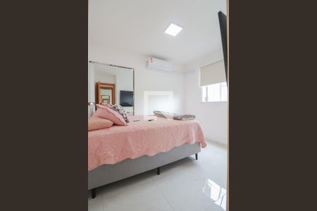 Quarto 1 de apartamento para alugar com 2 quartos, 50m² em Santo Andre, São Leopoldo