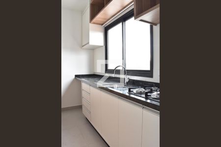 Sala/Cozinha de kitnet/studio para alugar com 1 quarto, 27m² em Cajuru, Curitiba