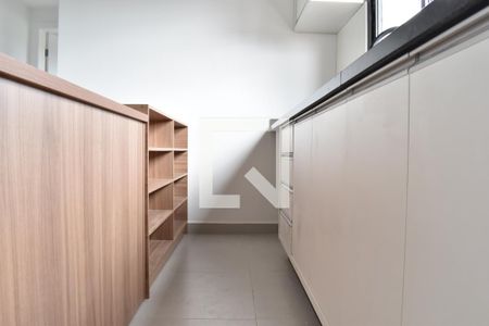 Sala/Cozinha de kitnet/studio para alugar com 1 quarto, 27m² em Cajuru, Curitiba