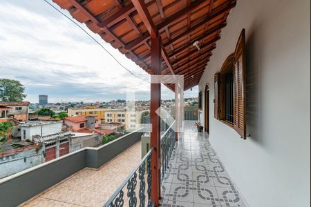 Varanda da Sala de casa para alugar com 2 quartos, 90m² em Aparecida, Belo Horizonte