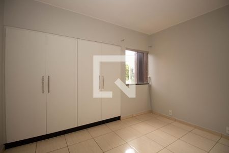 Quarto 1 de apartamento para alugar com 2 quartos, 79m² em Qnd 25, Brasília