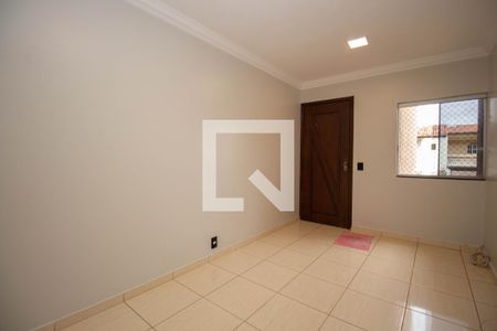 Sala de apartamento para alugar com 2 quartos, 79m² em Qnd 25, Brasília