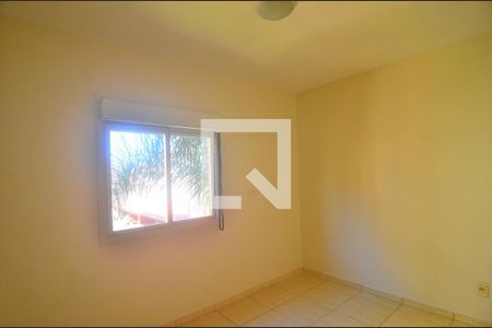 Quarto 2 de apartamento para alugar com 3 quartos, 59m² em Mal. Rondon, Canoas