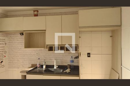 Cozinha de apartamento para alugar com 2 quartos, 49m² em Vila da Oportunidade, Carapicuíba