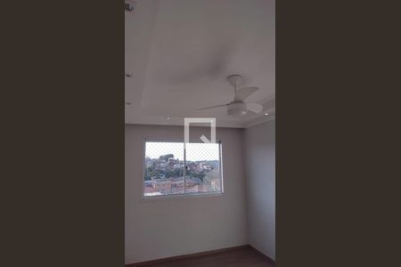 Sala de apartamento para alugar com 2 quartos, 49m² em Vila da Oportunidade, Carapicuíba