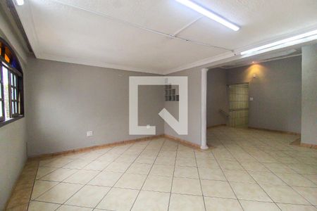 Sala de casa para alugar com 2 quartos, 80m² em Itaquera, São Paulo