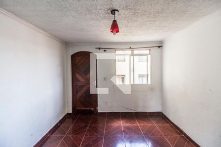 Sala  de apartamento para alugar com 2 quartos, 50m² em Jardim Maria Beatriz, Carapicuíba