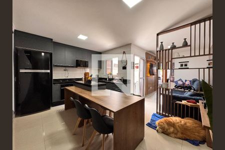 Sala de apartamento para alugar com 2 quartos, 60m² em Jardim Utinga, Santo André