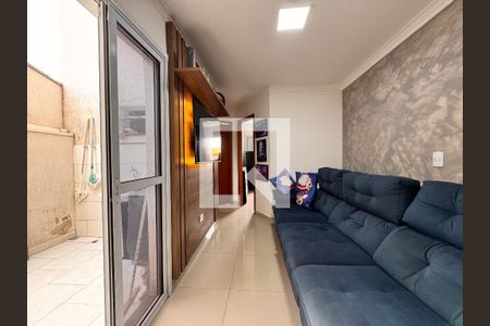 Sala de apartamento para alugar com 2 quartos, 60m² em Jardim Utinga, Santo André