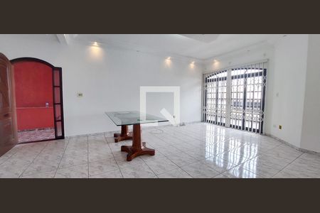 Sala de casa para alugar com 3 quartos, 230m² em Utinga, Santo André