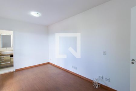 Suíte de apartamento para alugar com 2 quartos, 100m² em Jardim Central, Cotia