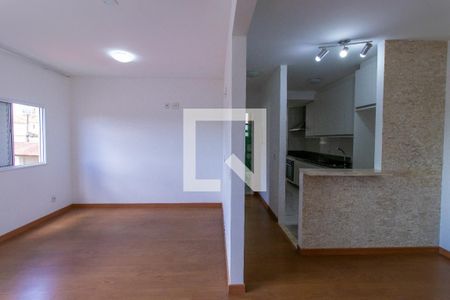 Sala de apartamento para alugar com 2 quartos, 100m² em Jardim Central, Cotia