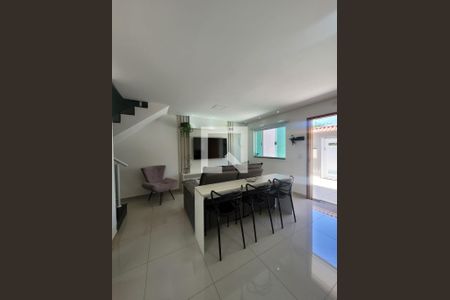 Sala de casa à venda com 2 quartos, 110m² em Parque Erasmo Assunção, Santo André