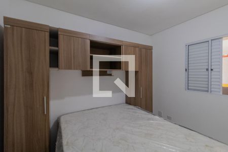 Quarto 1 de apartamento para alugar com 2 quartos, 41m² em Itaquera, São Paulo