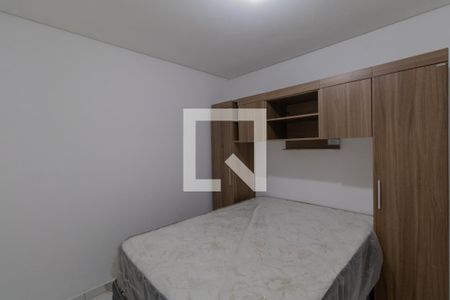 Quarto 1 de apartamento para alugar com 2 quartos, 41m² em Itaquera, São Paulo