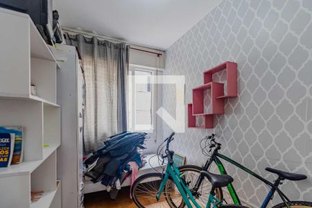 Quarto 1 de apartamento para alugar com 2 quartos, 64m² em Santo Antônio, Porto Alegre