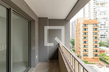 Sacada de kitnet/studio à venda com 1 quarto, 30m² em Vila Nova Conceição, São Paulo