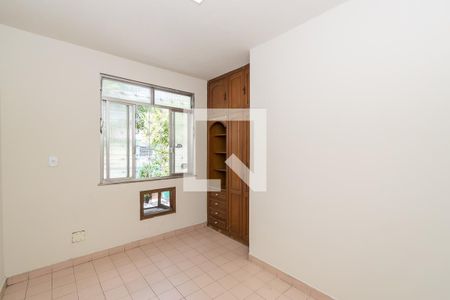 Quarto 2 de casa para alugar com 2 quartos, 78m² em Jardim América, Rio de Janeiro