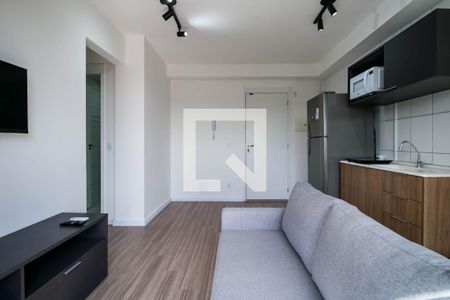 Sala de apartamento para alugar com 2 quartos, 38m² em Cidade Jardim, São Paulo