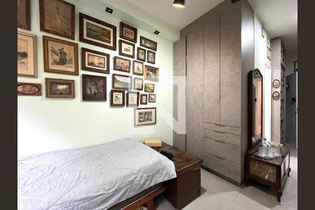 Sala/Quarto de apartamento à venda com 1 quarto, 25m² em Vila Clementino, São Paulo