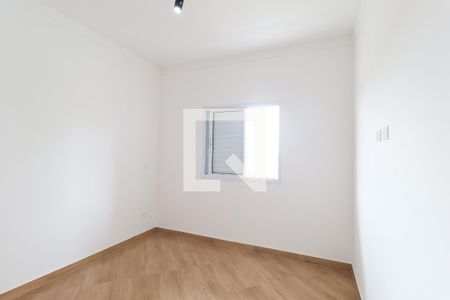 Quarto 2 de apartamento para alugar com 2 quartos, 44m² em Parque Vitoria, São Paulo